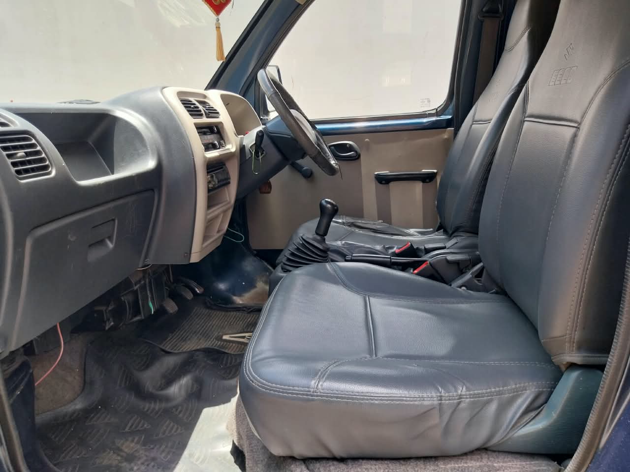 Maruti Suzuki Eeco - Image 2