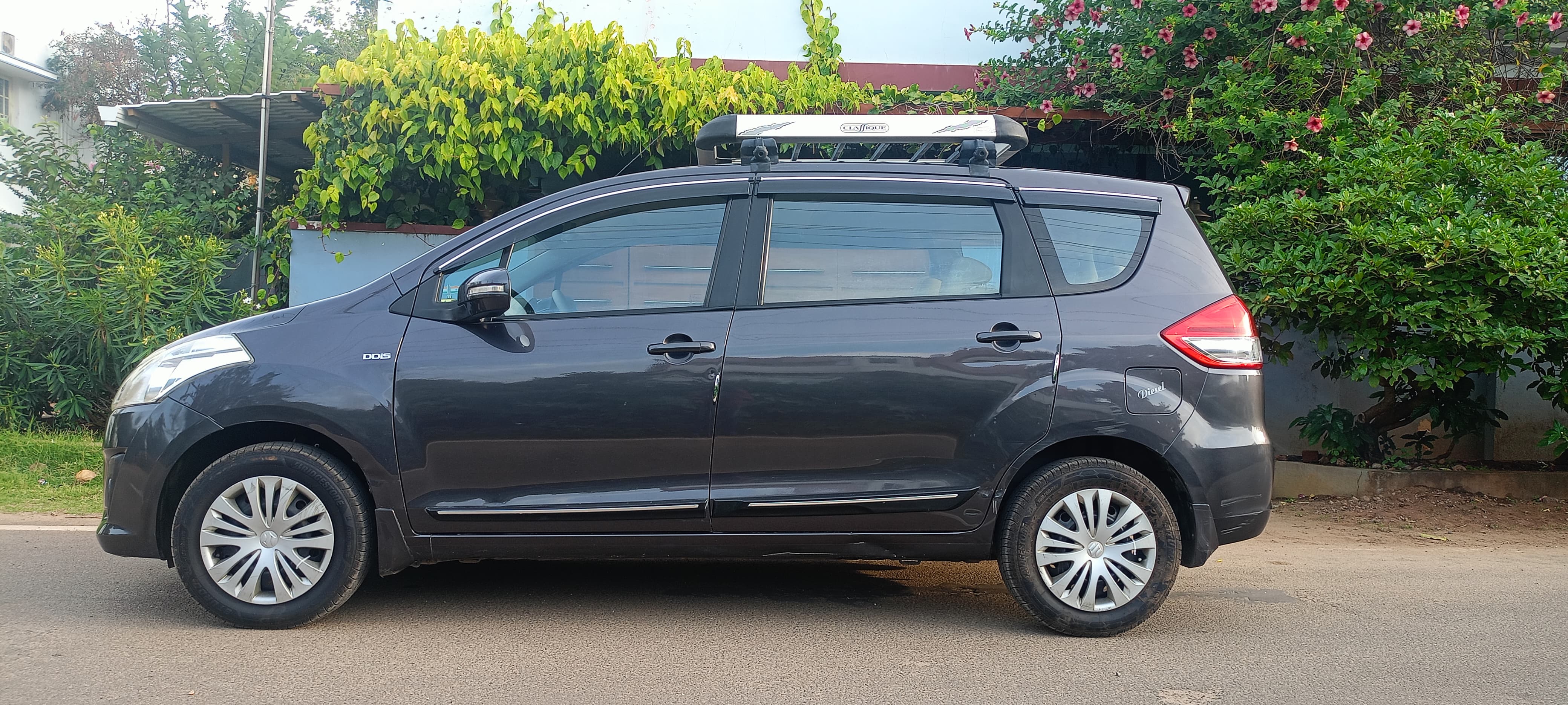 Maruti Suzuki Ertiga - Image 4