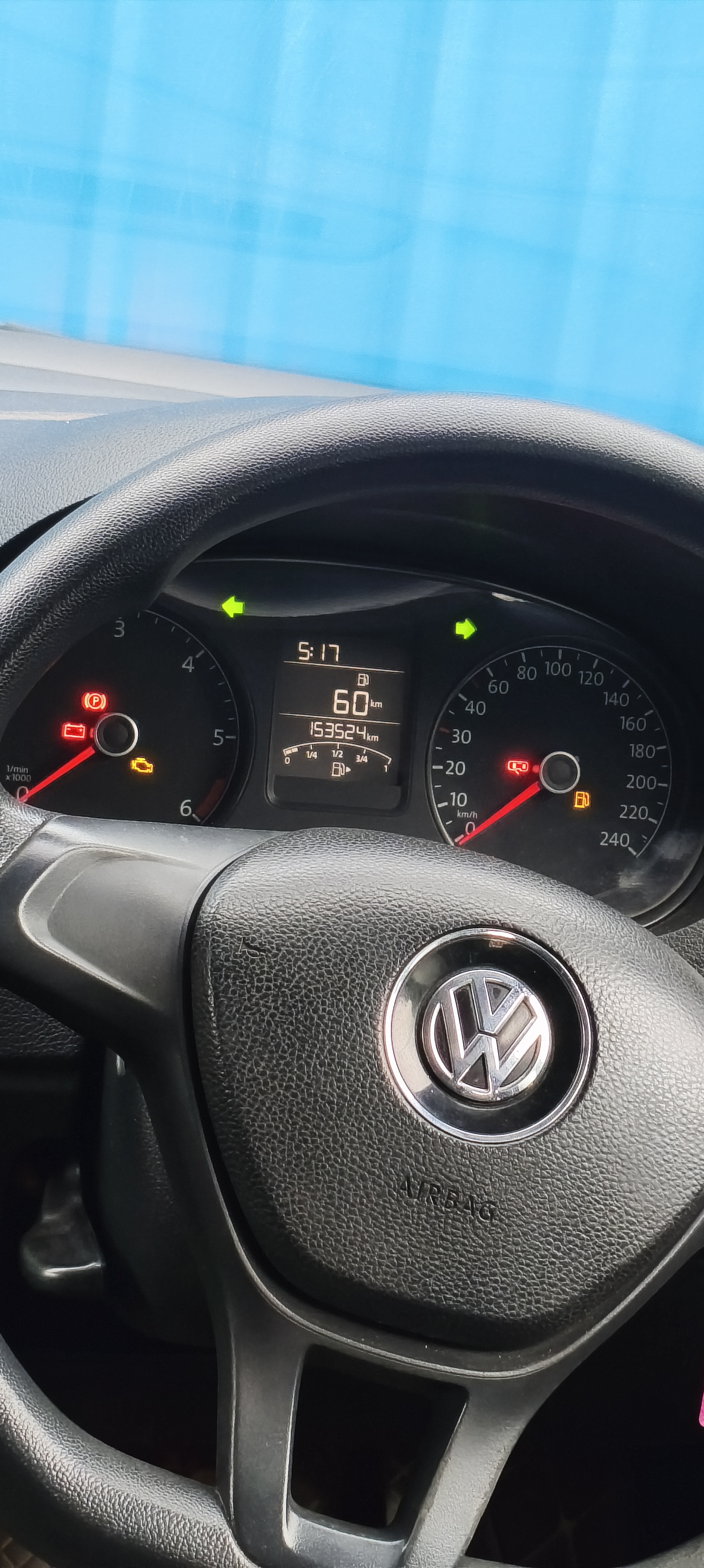 Volkswagen Polo - Image 9