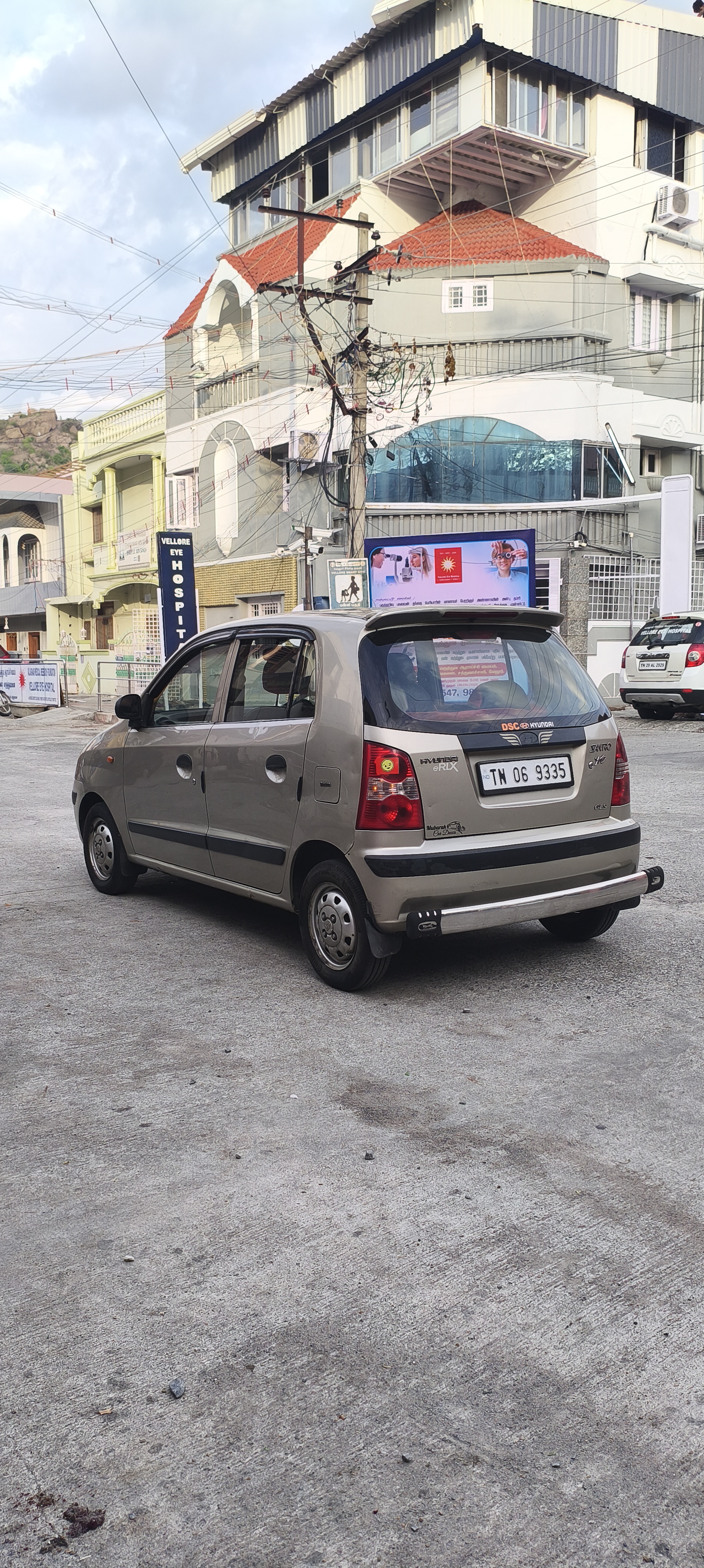 Hyundai Santro - Image 6
