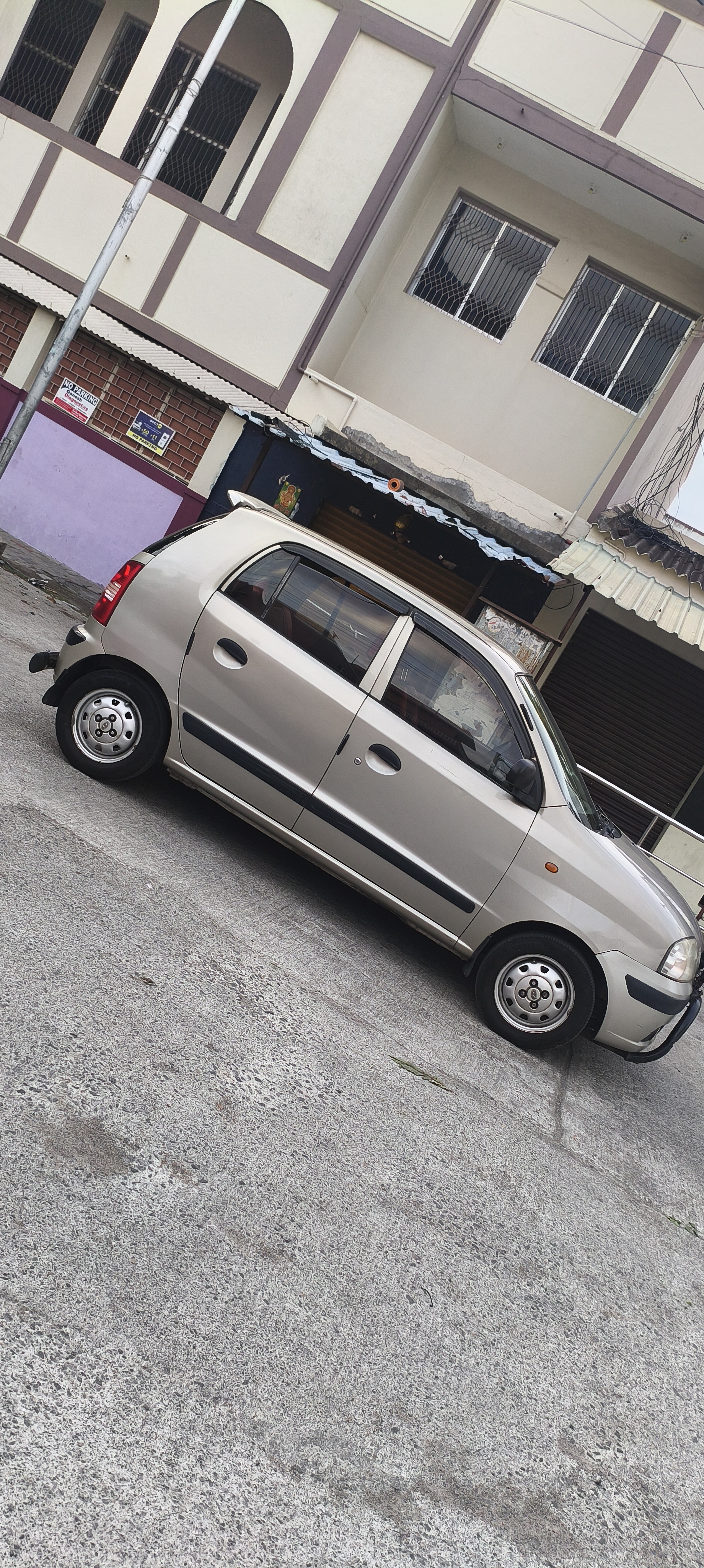 Hyundai Santro - Image 3