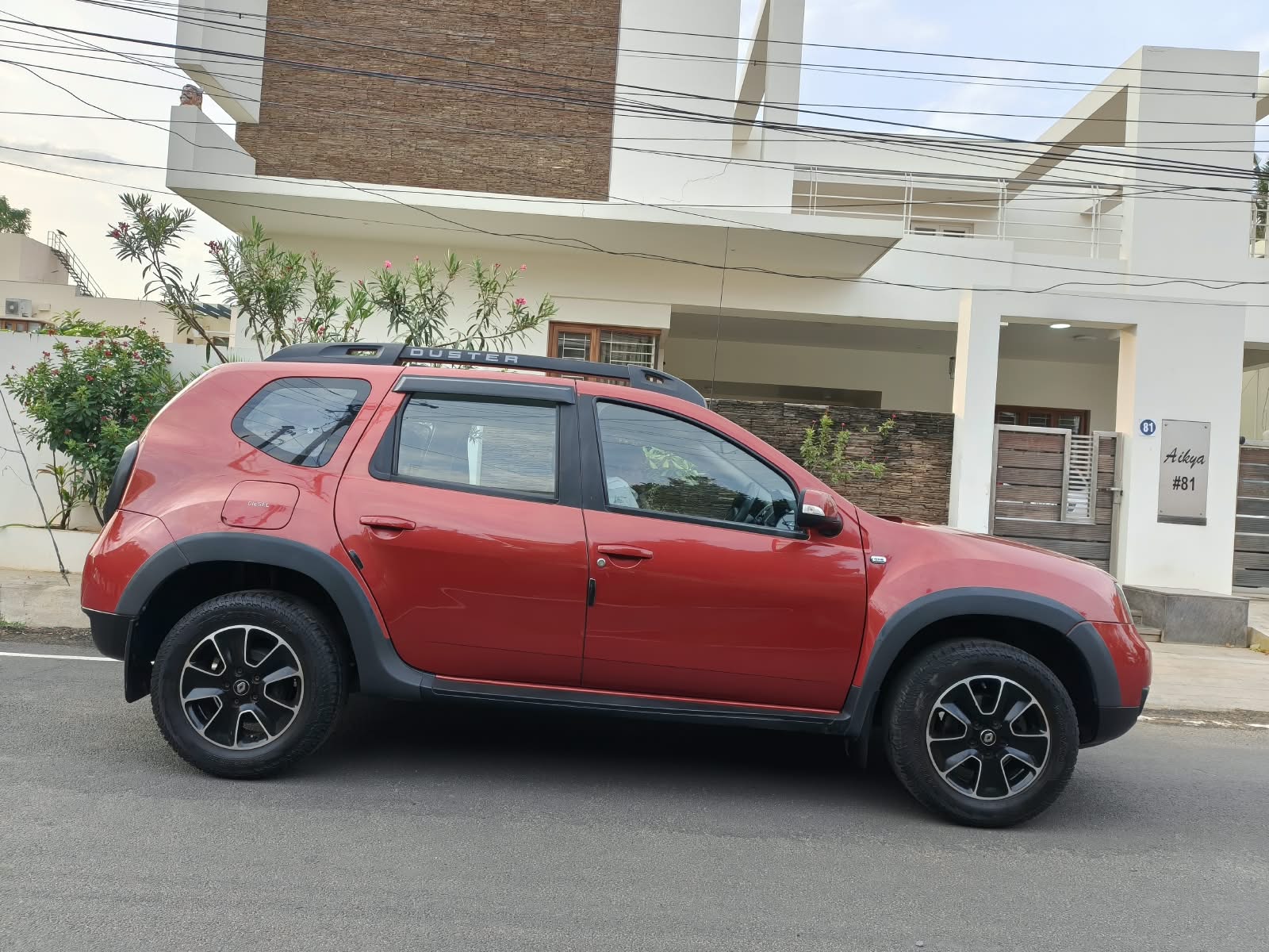 Renault Duster - Image 3