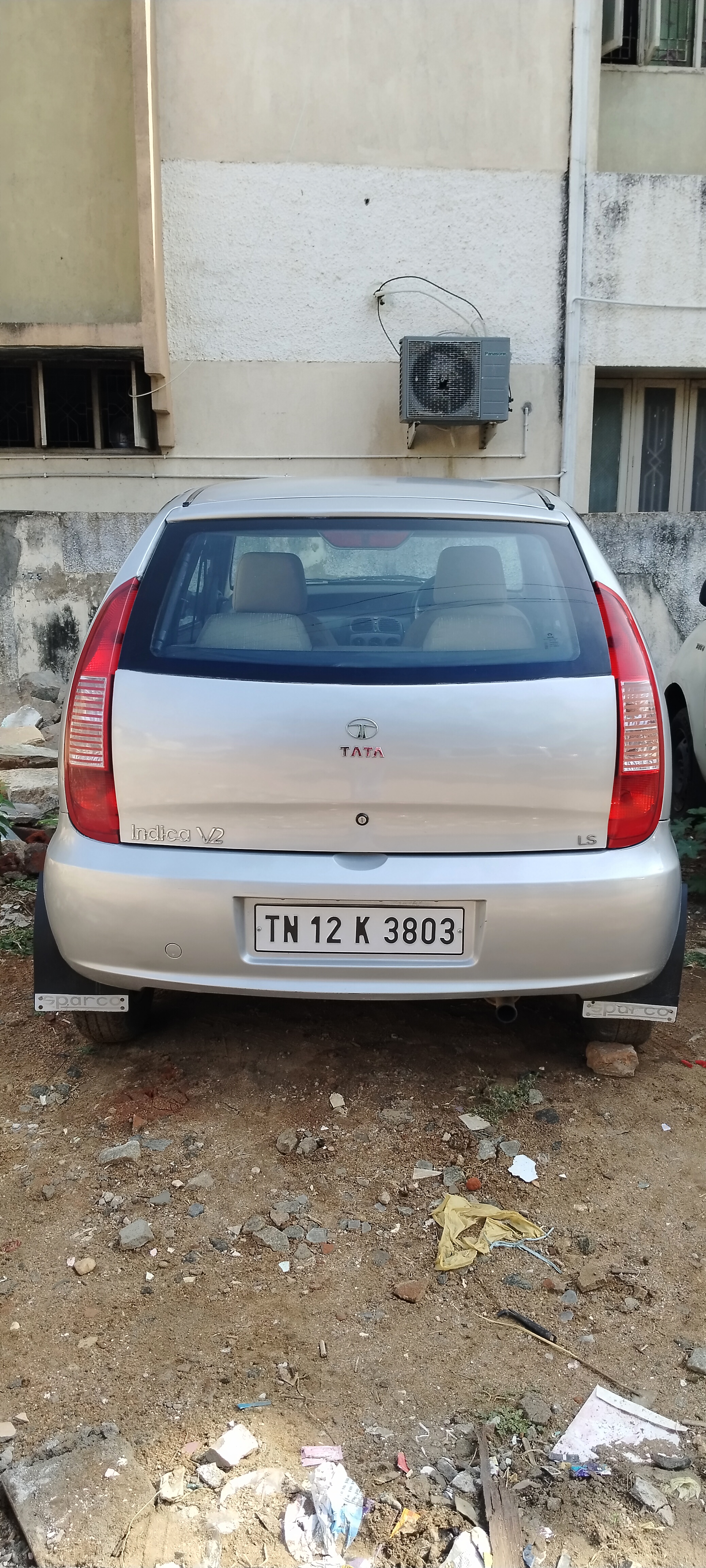 Tata Indica - Image 6
