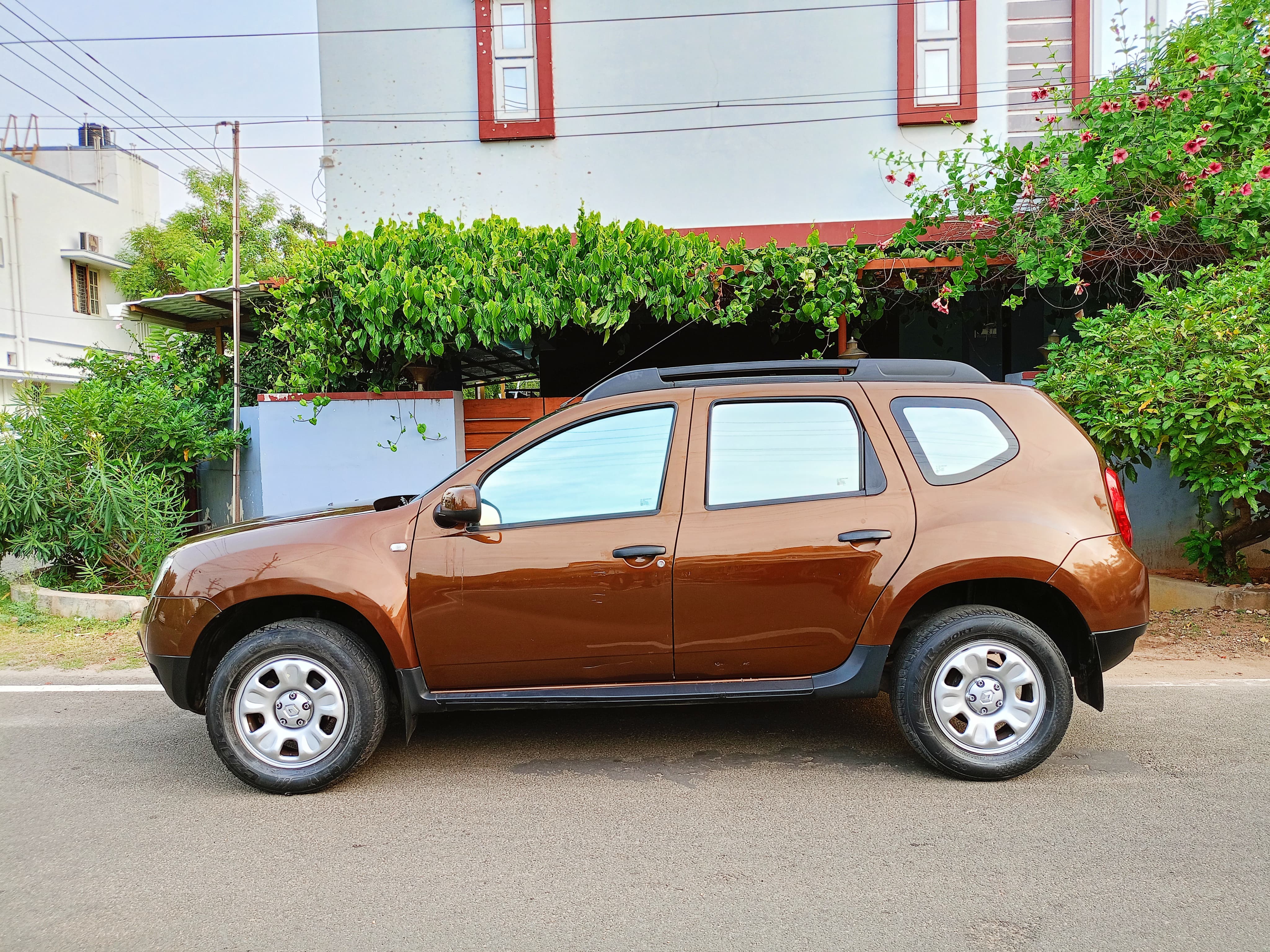 Renault Duster - Image 4
