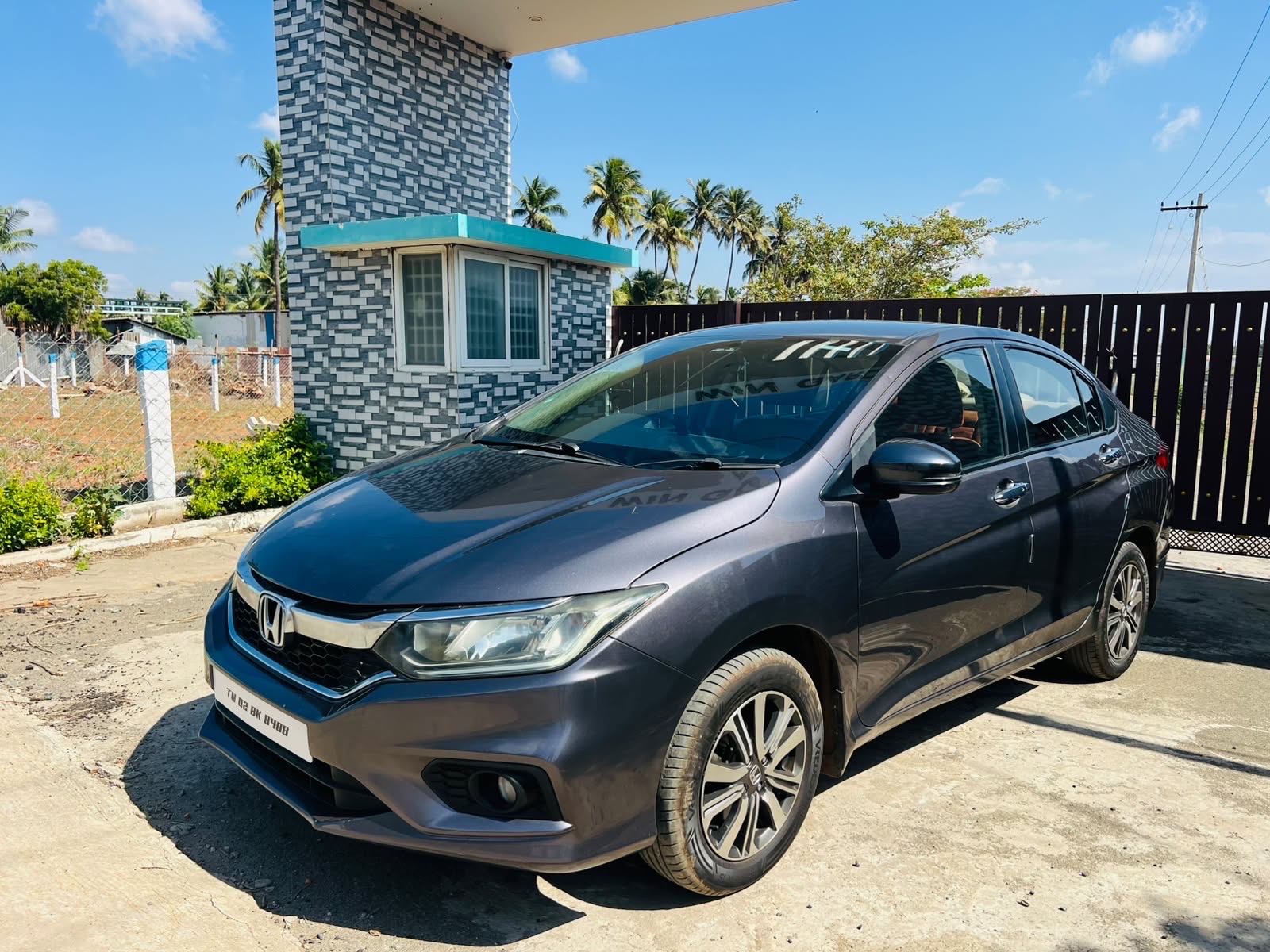 Honda City - Image 2