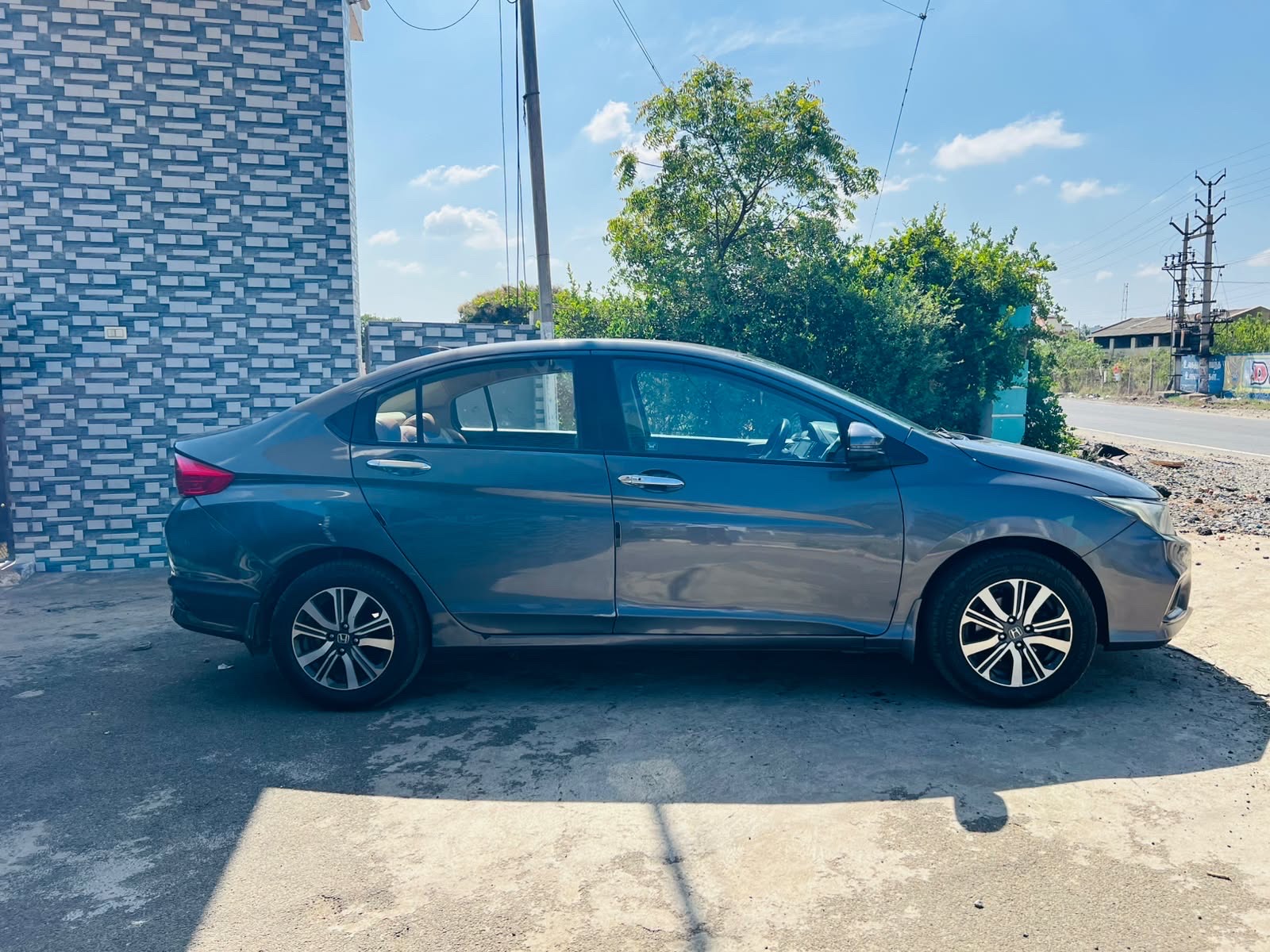 Honda City - Image 5