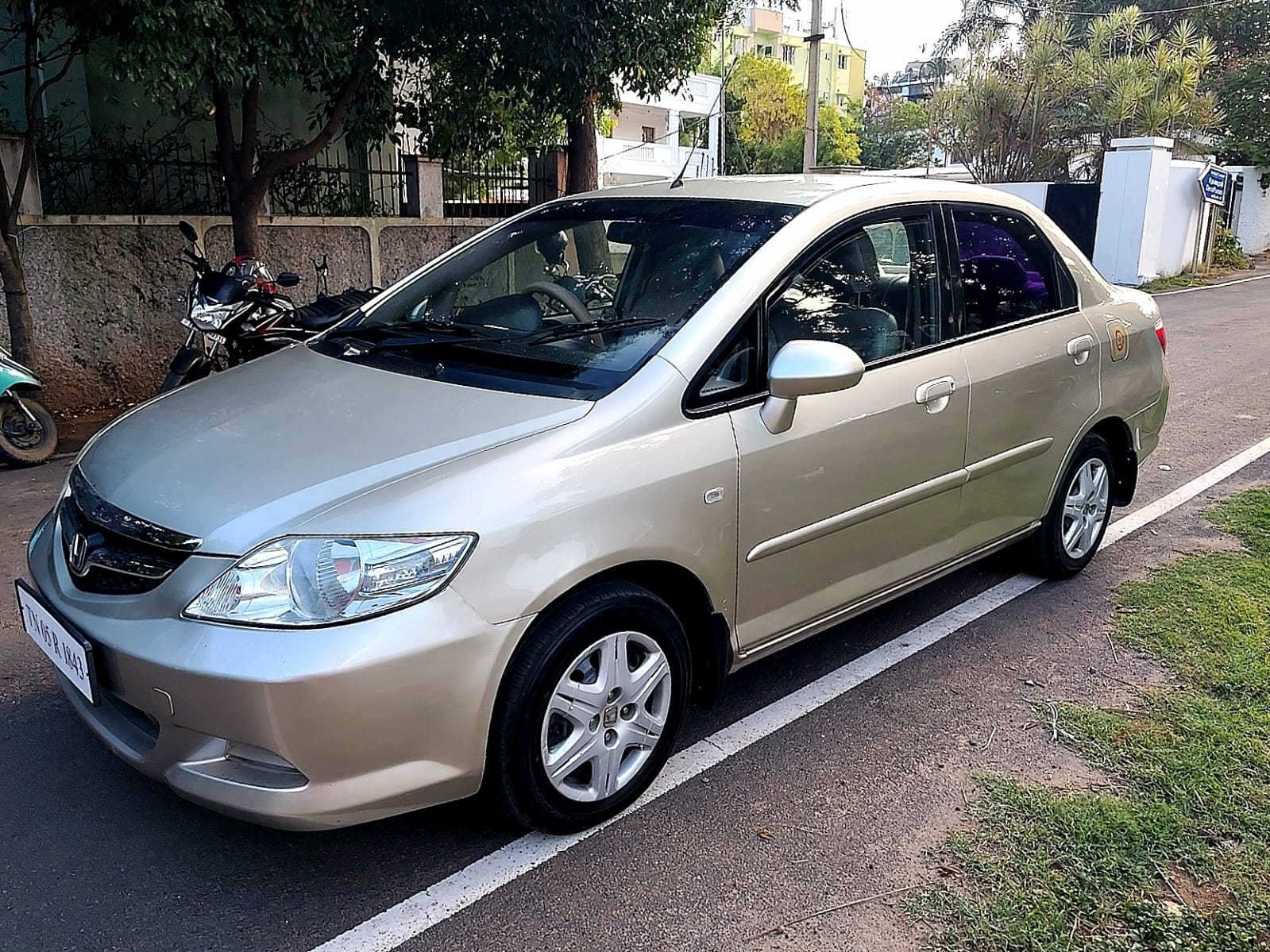 Honda City - Image 2
