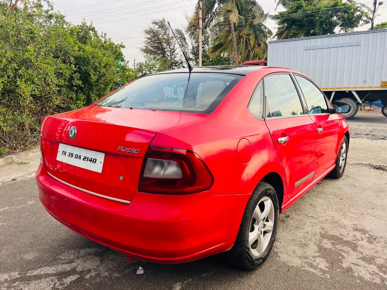 Skoda Rapid - Image 6