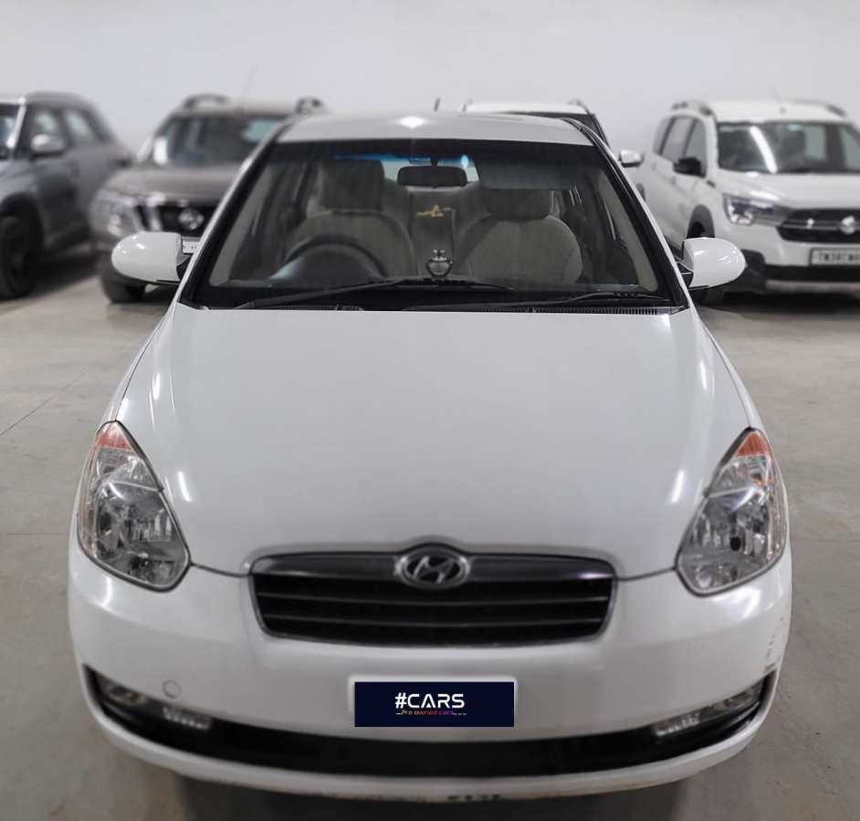 Hyundai Verna XI