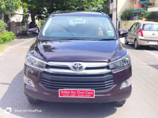 Toyota Innova Crysta 2.4 V