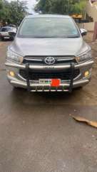 Toyota Innova Crysta 2.4 G MT