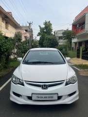 Honda Civic 1.8 V MT