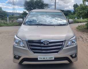 Toyota Innova 2.5 V