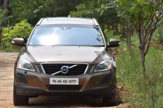 Volvo XC60 D5 AWD AT