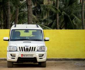 Mahindra Scorpio VLX