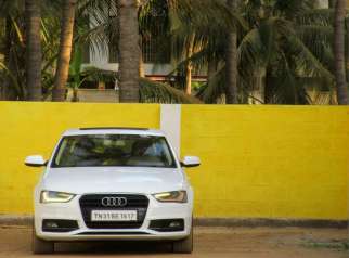 Audi A4 2.0 TDI S Line