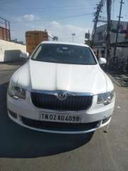 Skoda Superb Elegance 1.8 TSI MT