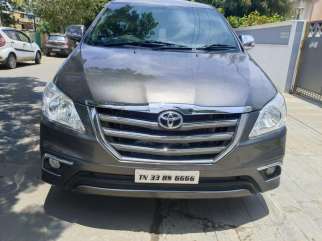 Toyota Innova 2.5 V 7 STR