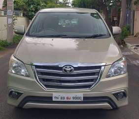 Toyota Innova 2.5 V