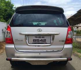 Toyota Innova 2.5 G