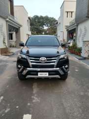 Toyota Fortuner 3.0 4X4 MT