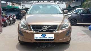 Volvo XC60 D5 AWD AT