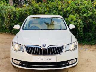 Skoda Superb 1.8 Elegance TSI AT