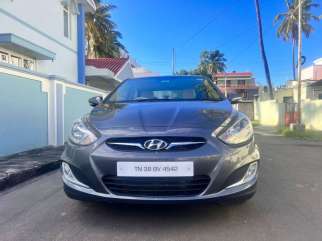 Hyundai Verna 1.6 SX CRDI