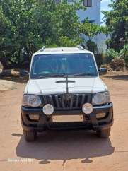 Mahindra Scorpio M2DI