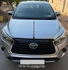 Toyota Innova Crysta 2.4 G MT