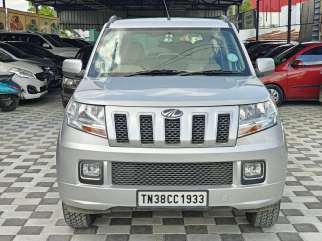 Mahindra TUV300 T8