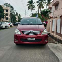 Toyota Innova 2.5 V