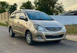 Toyota Innova 2.5 G