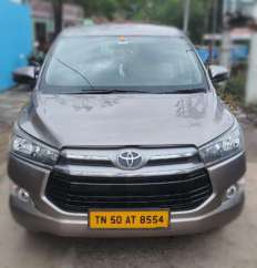 Toyota Innova Crysta 2.4 G MT