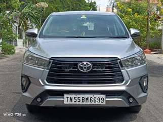 Toyota Innova Crysta 2.4 G MT