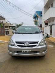 Toyota Innova 2.5 G