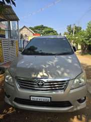 Toyota Innova 2.5 V 7 STR