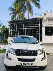 Mahindra XUV500 W10