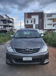 Toyota Innova 2.5 G4 7 STR