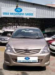 Toyota Innova 2.5 G 8 STR