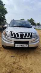 Mahindra XUV500 W8