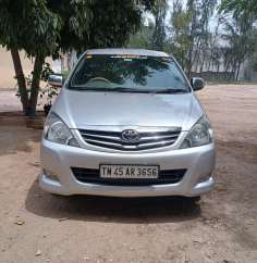 Toyota Innova 2.5 V 7 STR