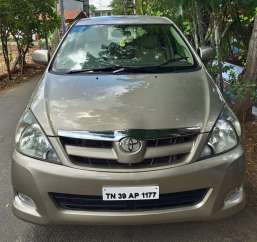 Toyota Innova 2.5 V 7 STR