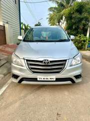 Toyota Innova 2.5 G 8 STR