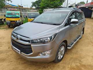 Toyota Innova Crysta 2.4 ZX 7 STR