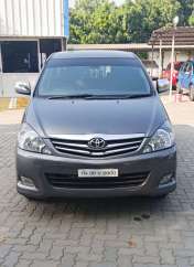 Toyota Innova 2.5 V 7 STR