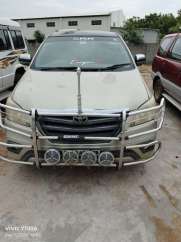 Toyota Innova 2.0 V