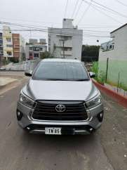 Toyota Innova Crysta 2.7 GX 7 STR