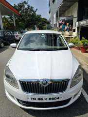 Skoda Rapid Active 1.6 MPFI MT