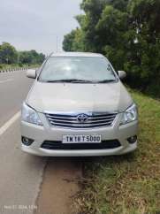 Toyota Innova 2.5 V 7 STR